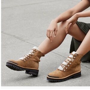 NIB $259 Marc Fisher Izzie suede leather & sheepskin trim lace up boots Lug sole
